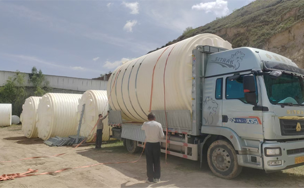 古浪立式运输桶装车中