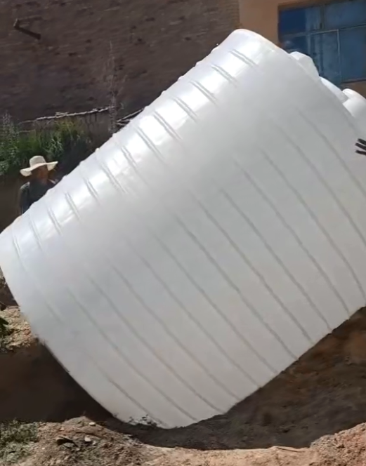 PE古浪塑料大桶批量交付案例：满足多行业储运需求的可靠容器方案